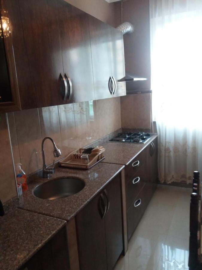Appartement Marina House à Batoumi Extérieur photo