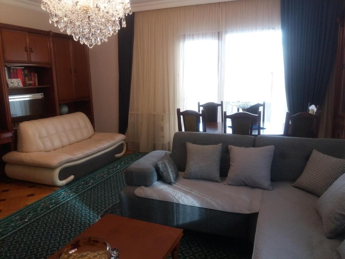 Appartement Marina House à Batoumi Extérieur photo
